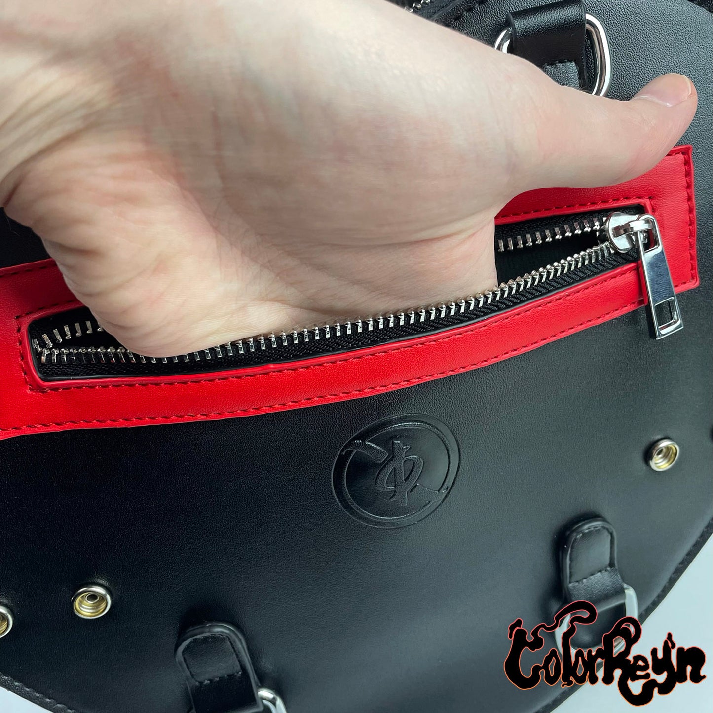 Raya Demon Girl Heart Ita Bag